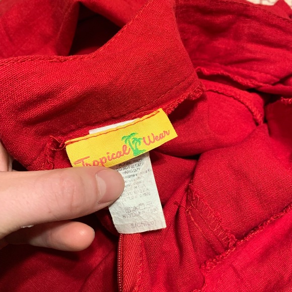 Size S knee length bright red skirt - Picture 4 of 4